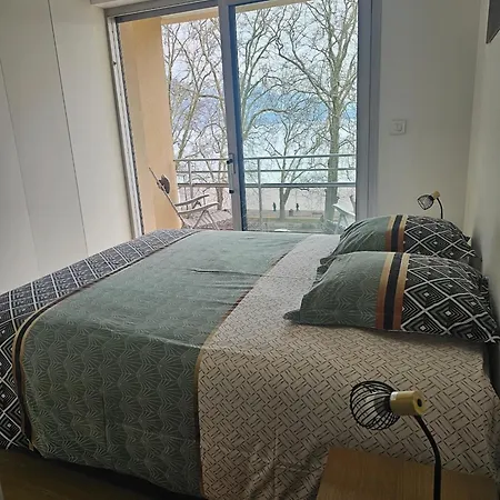Centre , Vue Lac, Ascenseur 4 Pers Апартаменты